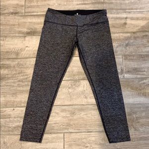 Tuff Athletics L yoga pants/ leggings